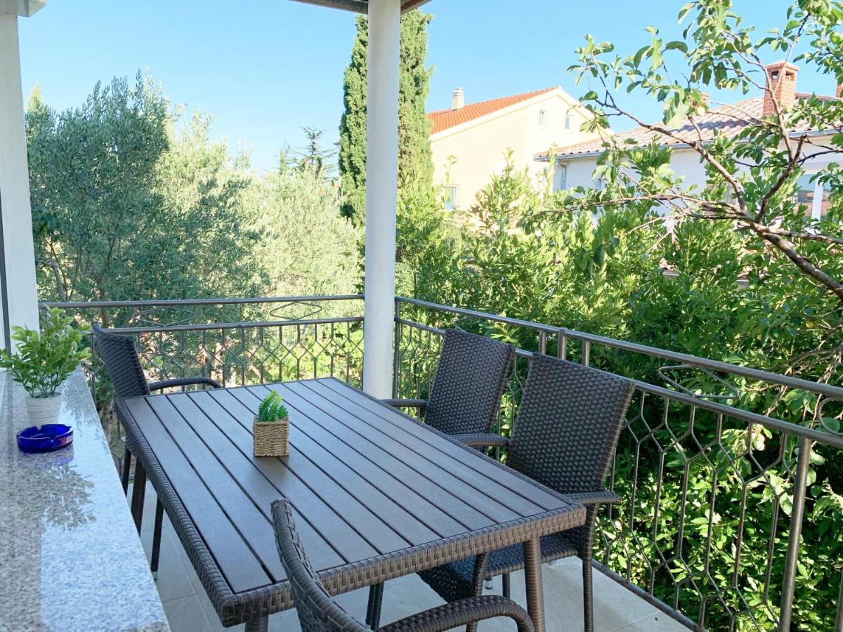 Apartment Gardenview - New! Krk Town Exteriér fotografie